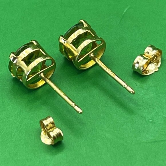 Estate 14K Gold Peridot Stud Earrings Mexico Hallmarked Light Green Fine Jewelry - Picture 6 of 10